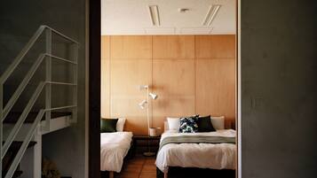 WiFi, bed sheets