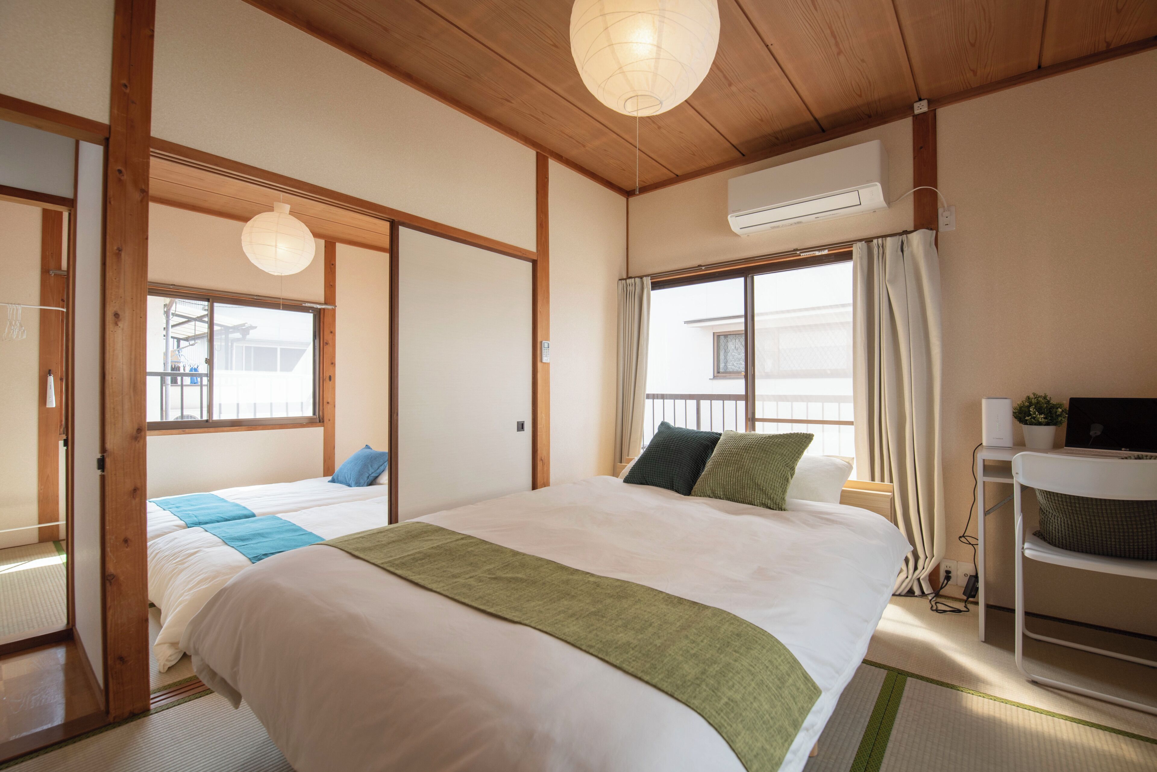 2 bedrooms, WiFi, bed sheets