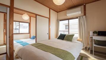 2 bedrooms, WiFi, bed sheets