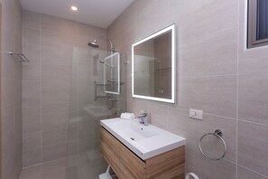 Villa | Bathroom - 3BR Pool Villa Close to Lamai Beach V304 (Koh Samui)