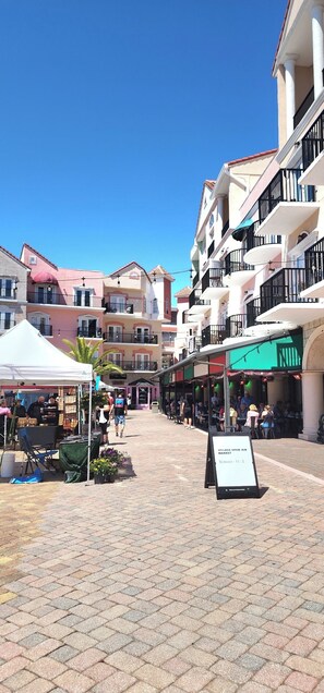 Exterior - Beach, Eats, Shops! Sunny Stay in our New 3BR Townhome in Peaceful Palm Coast FL (Palm Coast)
