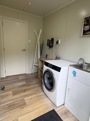 Interior - Alpaca Farm Retreat - Peaceful Rural Escape (Lower Hutt)