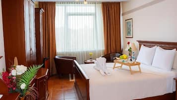 Comfort Double Room, City View | Minibar, laptop workspace, soundproofing, iron/ironing board