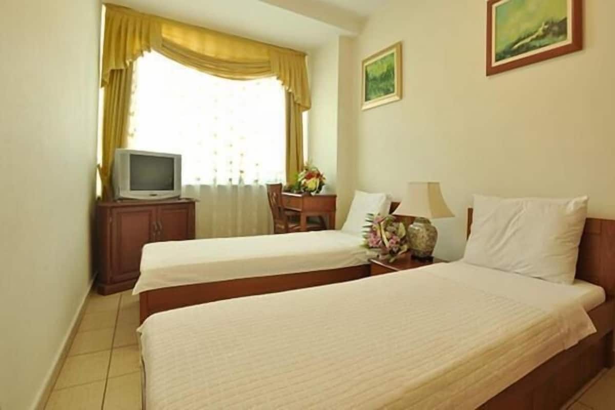 Standard-Zweibettzimmer, Stadtblick