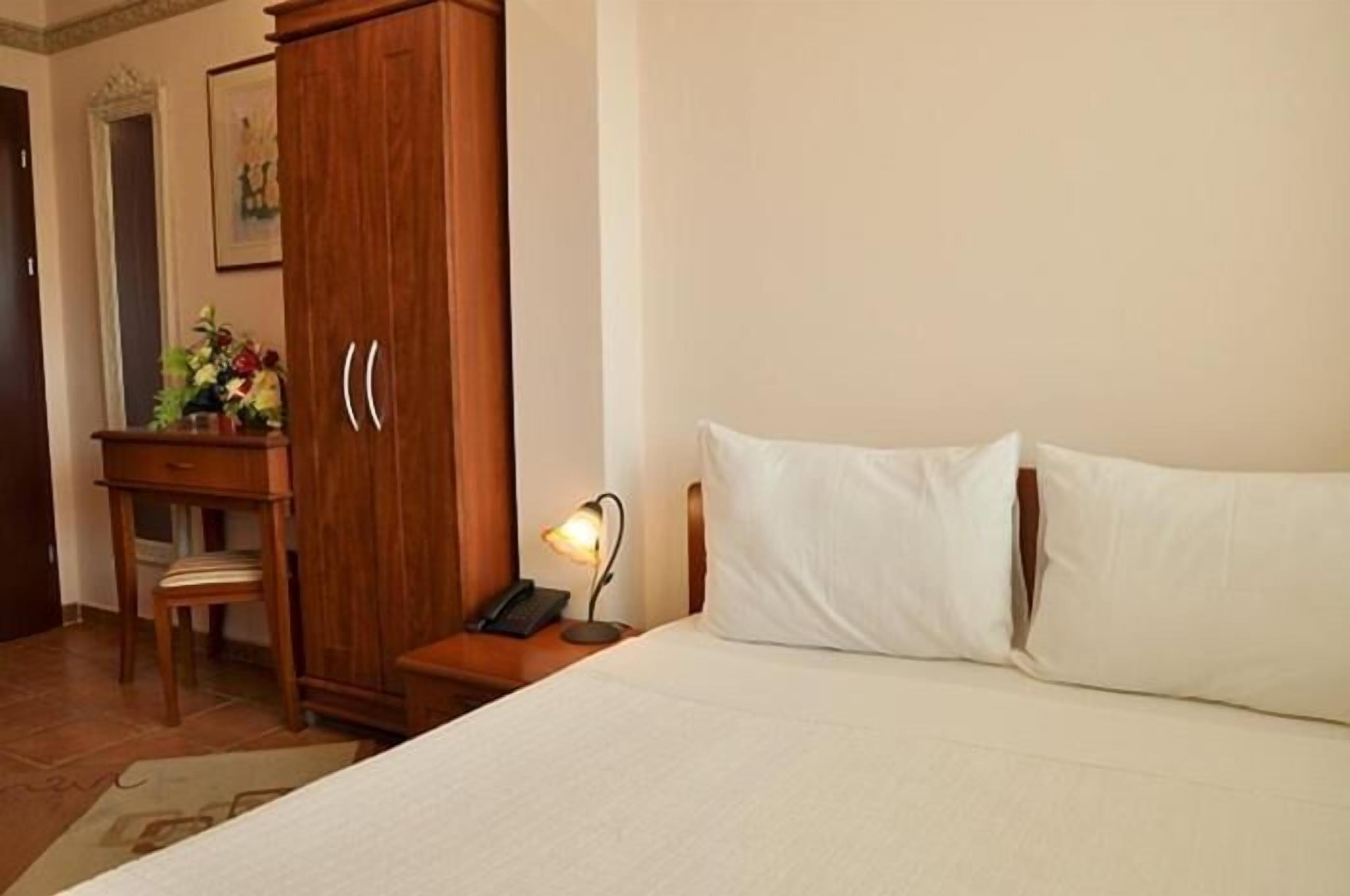 標準雙人房, 城市景觀