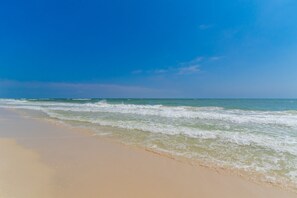 Beach nearby - Startini at Moonraker- 1bed/1bath condo (Gulf Shores)
