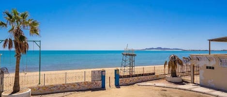 Sur la plage