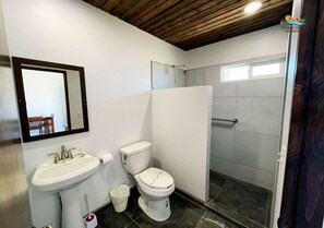 Shower - Casa Rosas - 12BR Large Group Rental with Private Pool (San Felipe)
