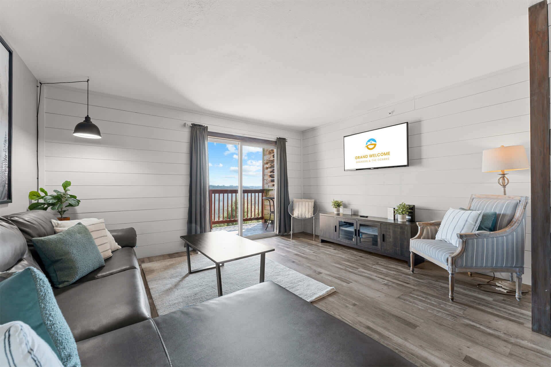 Bloc d'apartaments, diversos llits, accés a la piscina (Branson Heights Retreat) | Sala d'estar