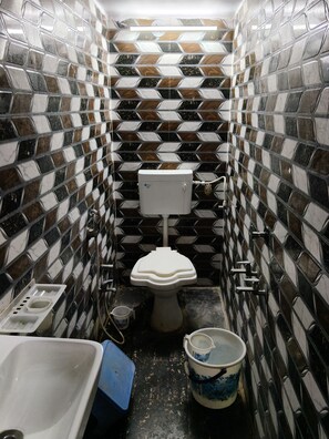 豪華雙人房, 露台, 城市景 | 浴室