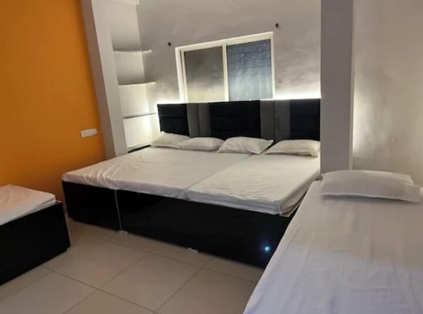 Family Duplex, Balcony, City View | Desk, laptop workspace, free WiFi