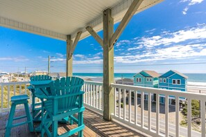 Property grounds - A Topsail Fairytale - Ocean Views, Dog Friendly and Just a Hop-Skip to the (Surf City)