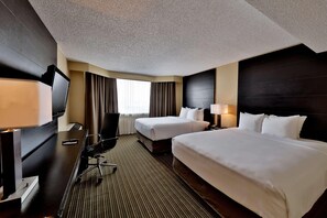 Room - Edmonton Hotel & Convention Center (Edmonton)