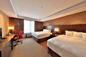 Room - Edmonton Hotel & Convention Center (Edmonton)