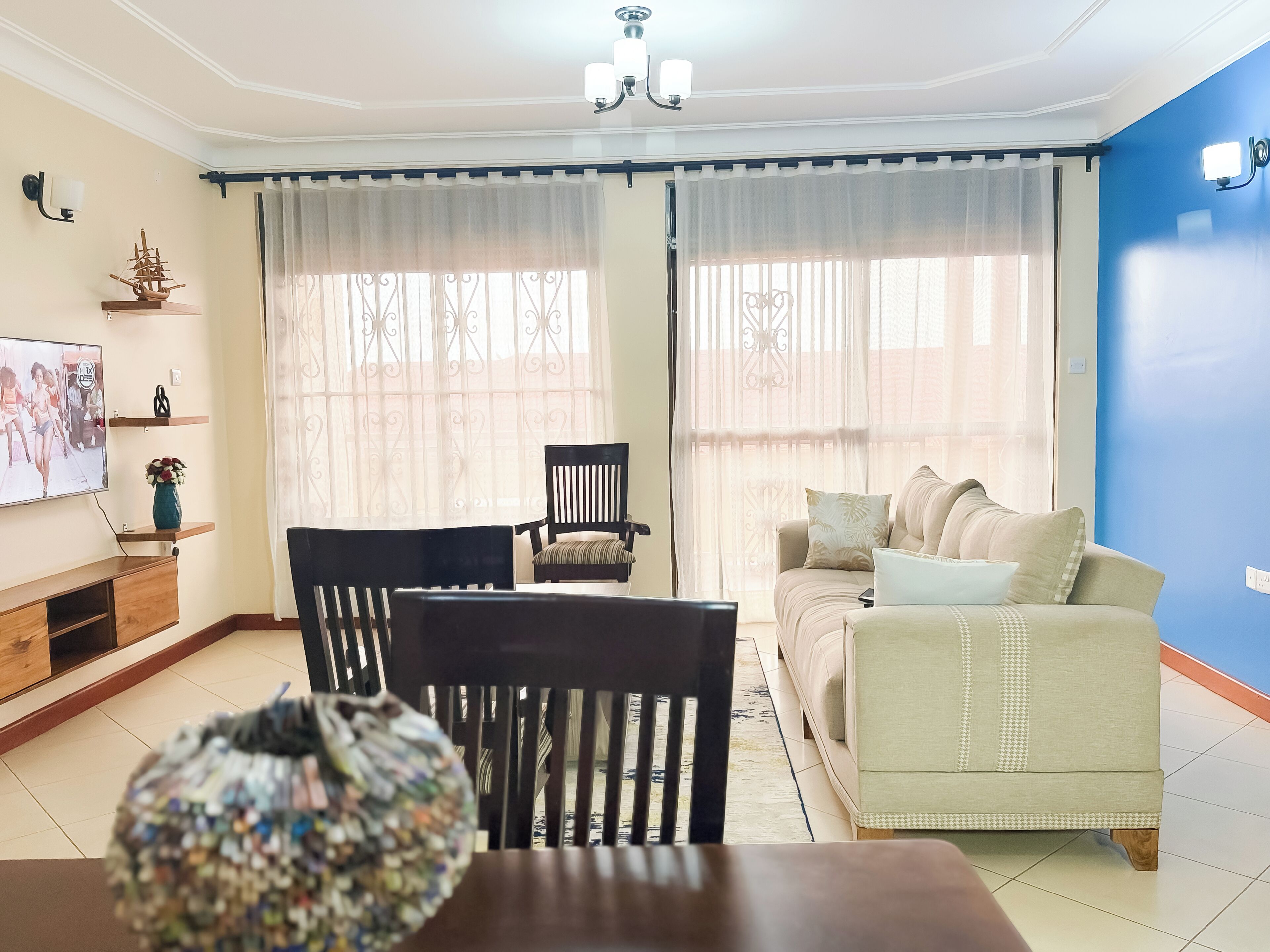 Appartement, balcon, vue sur la ville | Aire de séjour