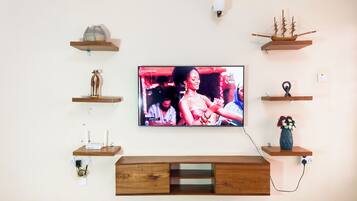 Appartement, balcon, vue ville | Intérieur