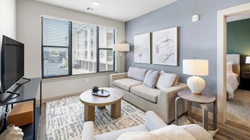 Apartment (2 Bedrooms) | Living area