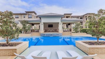 Seasonal outdoor pool
