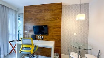 Business Suite | Bahagian dalam