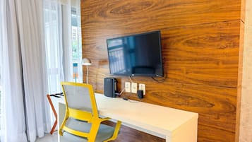 Business Suite | Interior