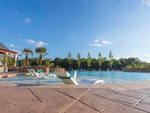 Landing Furnished Apartments - New Caney
