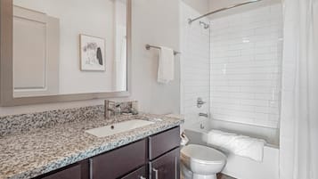 Appartement (2 Bedrooms) | Salle de bain