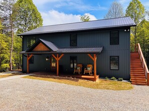 Exterior - The Woodlands at Hocking Hills-Magnolia Grove Lodge (Logan)