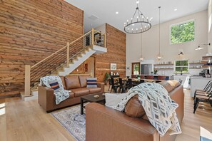 Smart TV, fireplace, video games