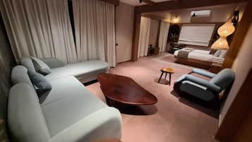 Superior-Doppelzimmer, Balkon, Flussblick