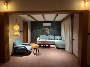 Superior Double Room, Balcony, River View | Living area - Kayo Resort (Utariya)