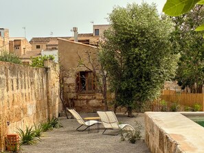 Terrace/patio - UNO - Small, independent maisonette (Sa Pobla)
