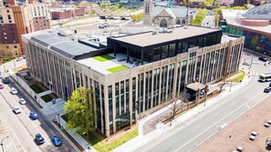 Exterior - Roami at Century Plaza | Convention Ctr |1BR Loft (Minneapolis)