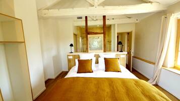 1 chambre, Wi-Fi gratuit, draps fournis