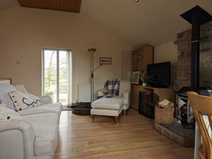 Living area - Cosy 2 Bedroom Cottage with Breathtaking Views (Garrigill)