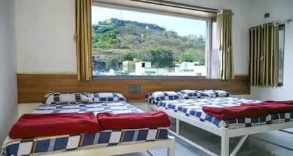 Laxman AC Lodge Jejuri by Martandbhairav Hospitality LLP