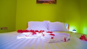 Bed sheets - Le Paquebot Hôtel Restaurant Kribi  (Kribi)