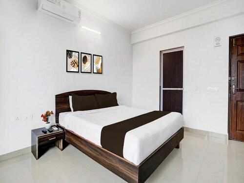 Deluxe Hotel Springs