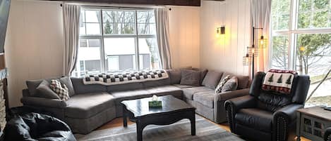 Smart TV y chimenea