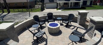 NEW!  The Frankfort Beach Retreat- Gorgeous, Dog-Friendly, and Great Location!  Includes Hot Tub and Advanced Central Air Conditioning System!  5 Kayaks and a Paddleboard Included!  Perfect Family Getaway!