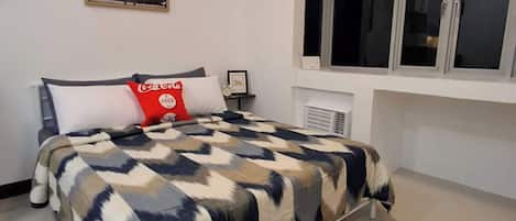 Studio Tiêu chuẩn, 1 giường cỡ queen, máy điều hòa, quang cảnh thành phố | Khu phòng khách