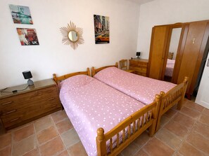 1 bedroom - Single-storey House - 600m Beach & Center, Parking (La Tranche-sur-Mer)