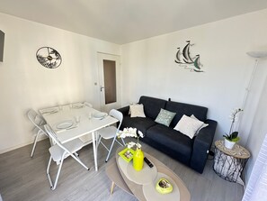 TV - Charming apartment near beach - 4 guests (Cabourg)
