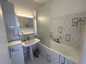 Bathroom - Apartment with sea and mountain view - 4 guests (Argelès-sur-Mer)