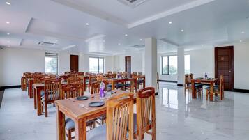 House | Dining