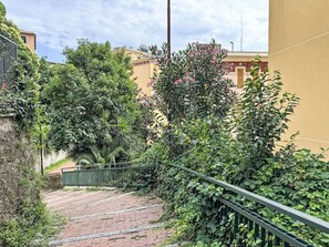 Property grounds - Beautiful apartment for 4 people with WIFI, TV and terrace (Genoa)