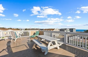 Outdoor dining - Beautiful Ocean Block home with fantastic views and a Hot Tub! (DEWEY BEACH)