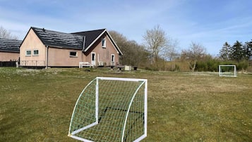 House | Sport court