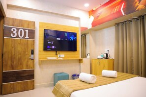 Deluxe Double Room - RV Grand (Hyderabad)