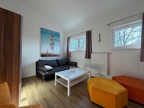 Fernseher, Stereoanlage