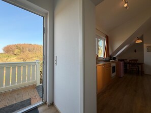 Private kitchen - The Storchenblick vacation apartment in Überlingen-Deisendorf offers 50 m² of space (Überlingen)